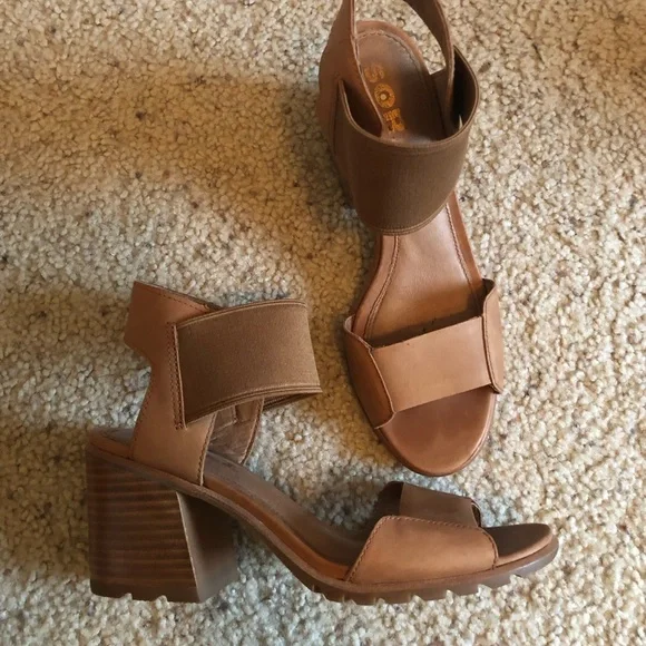Sorel Nadia Sandals Camel Brown Strappy Chunky Heel Sz 8.5 Tan Slingback - Picture 2 of 2